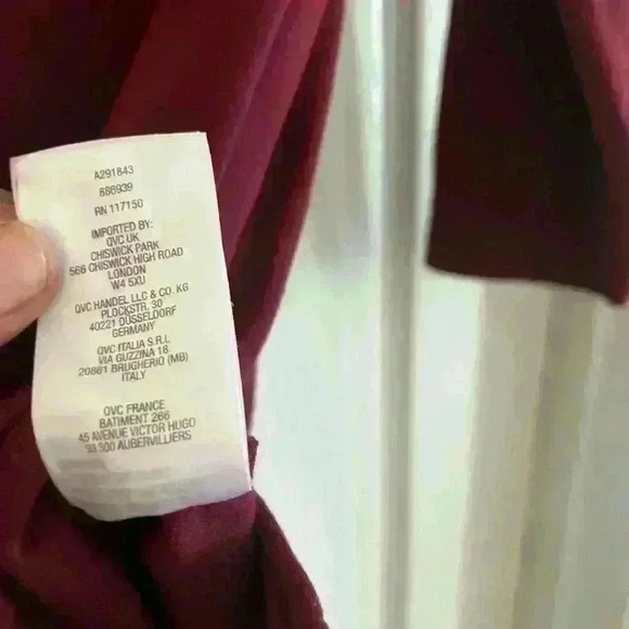 Quacker Factory Blouse XXS Burgundy Rhinestone Neckline Casual 100% Cotton - Picture 5 of 10